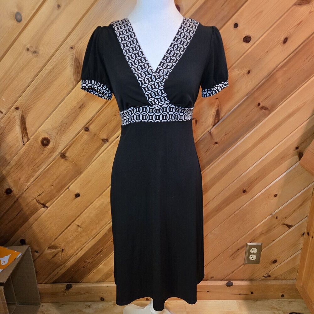 Merona Y2K Knee Length Dress with Tie Black &‎ White XS/S